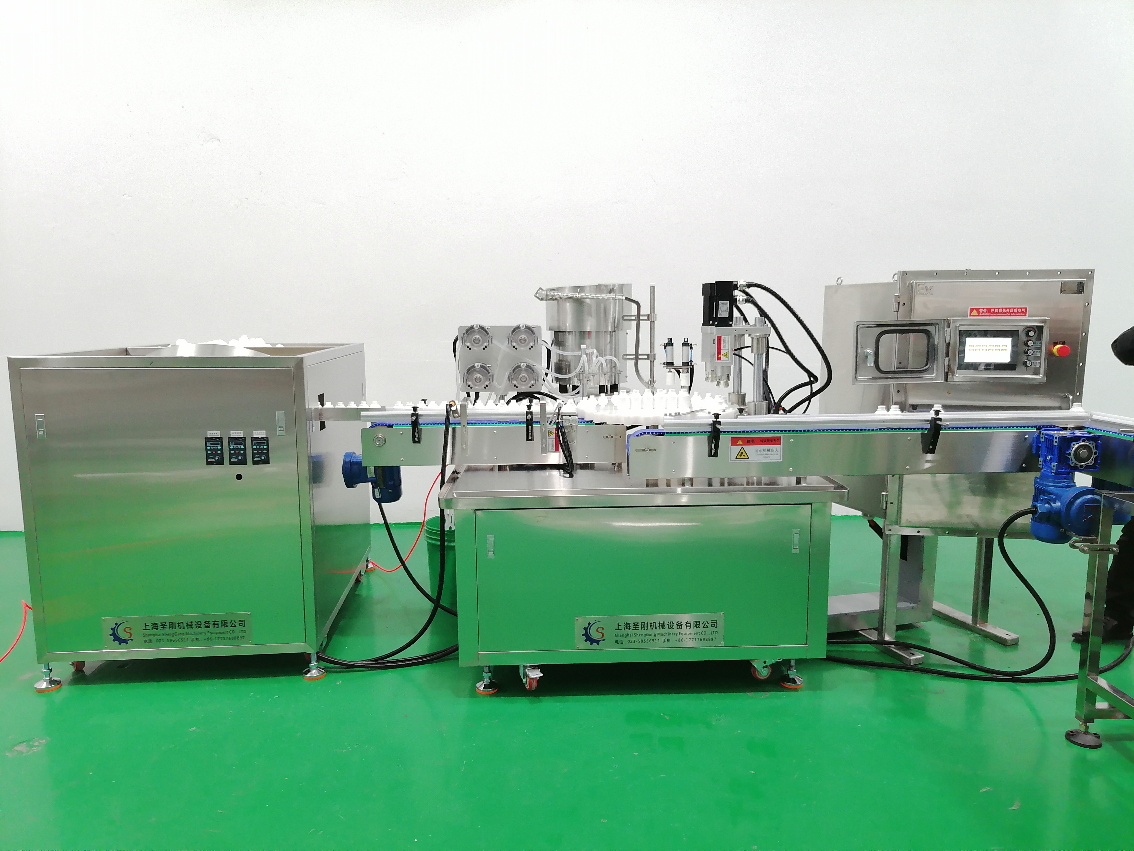 口服液灌裝封口機材質(zhì)合規(guī)：避免藥液污染風(fēng)險